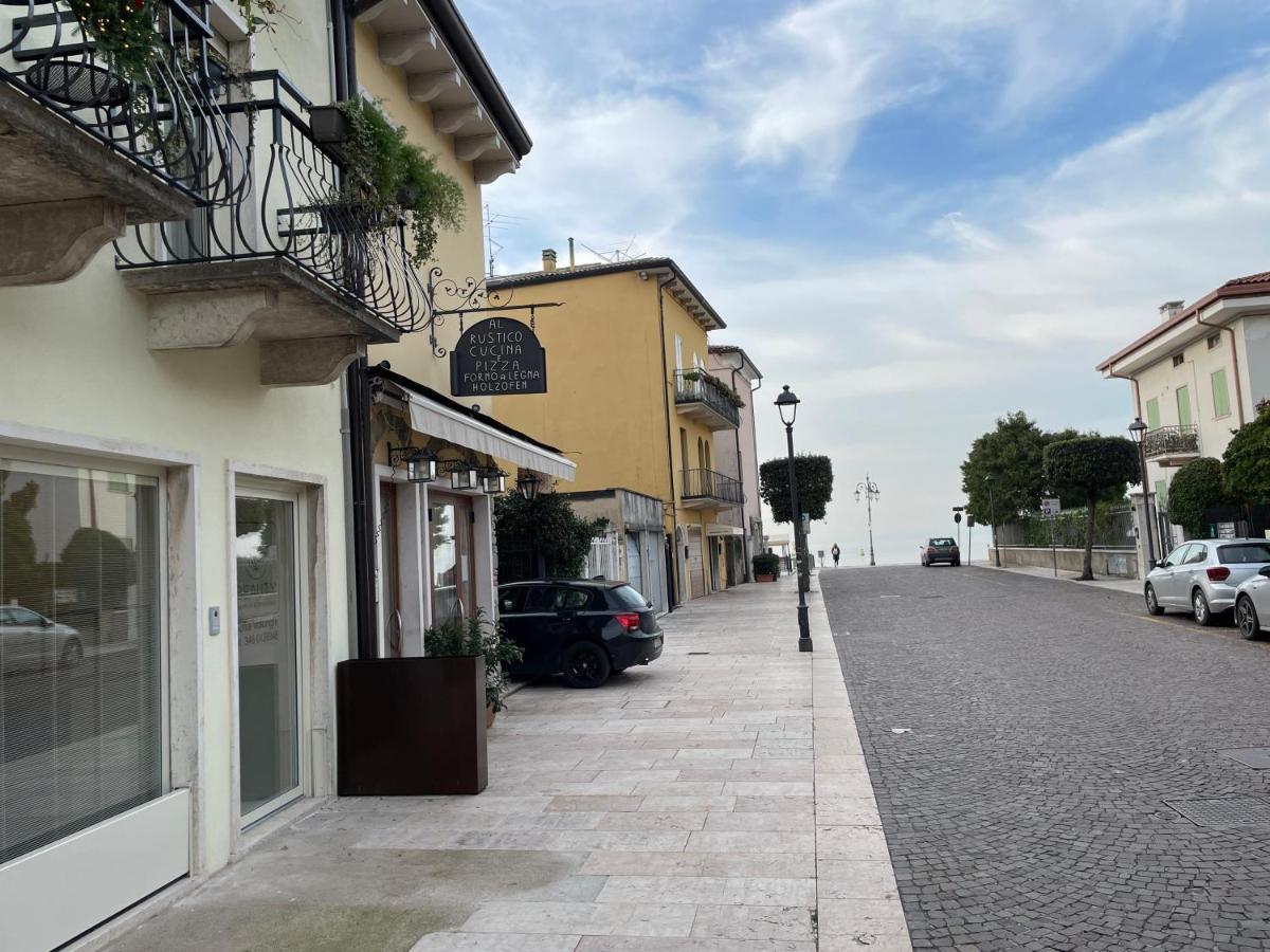 Lucia Apartment Lazise